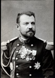 Porträtt av Henri Joseph Brugere (1841-1918), fransk general. av French Photographer