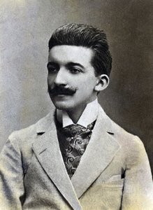 Porträtt av Pierre Louis dit Louys (1870-1925), fransk författare. av French Photographer