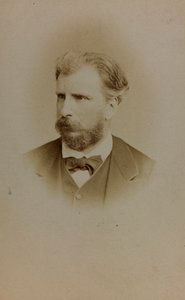 Porträtt av William Bouguereau, fransk målare; visitkort (s/v foto) av French Photographer