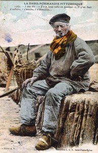 Vykort från Normandie föreställande en gammal sjöhund, ca 1914 (färg litho) av French Photographer
