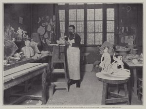 Förbereder formar i en verkstad på Sevres porslinsfabrik, Frankrike (s/v foto) av French Photographer