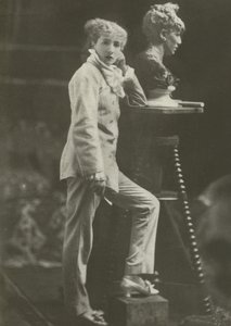 Sarah Bernhardt, 1869 (s/v foto) av French Photographer