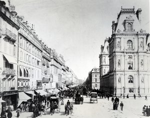 Rue de Rivoli och det nya Hotel de Ville, ca 1882 av French Photographer