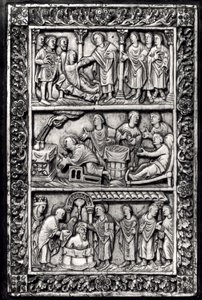 Ristade plakett för ett bokomslag som skildrar scener från S:t Remigius liv (ca 437-533) och dopet av Clovis I (465-511) av French School