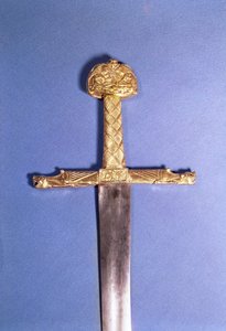 Kröningssvärd av kungarna av Frankrike, tillhörande Karl den Store (742-814) känt som `Joyeuse (metall) av French School
