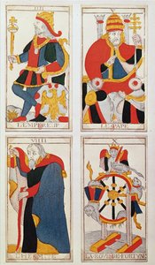Fyra tarotkort föreställande kejsaren, påven, eremiten och lyckohjulet (färgad trästick) av French School