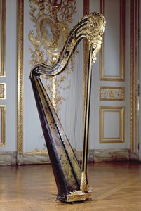 Harpa tillhörande drottning Marie Antoinette (målat och förgyllt trä)