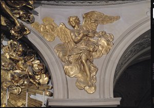 Ängel i Louis XIV-stil, från bågen till höger om högaltaret i kapellet (förgylld brons)