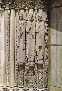 Gamla testamentets figurer, från västfasadens kungliga portal, ca 1145-50 av French School