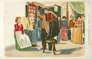 Fotograf som arbetar utomhus (chromolitho) av French School