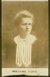 Porträtt av Marie Curie (1867-1934) (sepiafoto) av French School