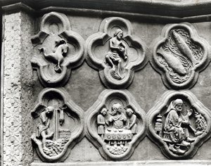 Quatrefoils med zodiakens tecken och årets arbete, från katedralen Notre-Dame i Amiens (gips av sten) av French School