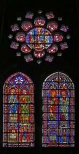 St Cosmos, St Damien, St Gervais och Proteus; donatorpräster; Jungfrun och barnet ovan (w120) av French School