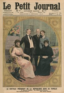 O le Peresetene fou o le Malo Farani, Raymond Poincare, ma lona aiga, ata pito i luma o le faavaa mai le 