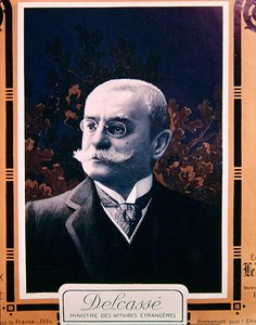 Theophile Delcasse av French School