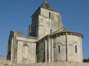 Utsikt över St. Peterskyrkan av French School