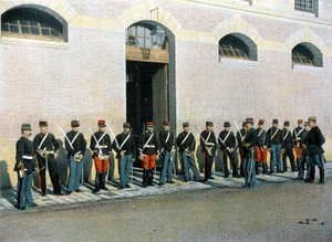 Vandringsklasser: de nyligen antagna republikanska vakterna är underofficerare; de återupptar sina klasser till fots under ledning av en löjtnant - i "Album militaire" - Legion de la Garde av French School