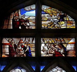 Fönster w128 som visar scener från Moses historia av French School