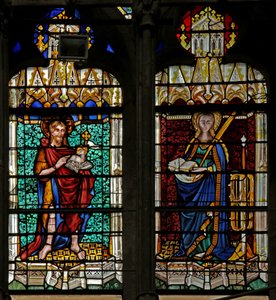 Fönster w134 föreställande St John Baptist och St Catherine av French School