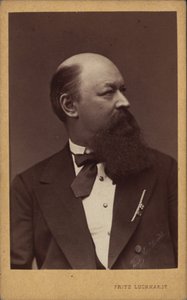 Porträtt av kompositören Franz von Suppè 1819-1895, ca. 1880.