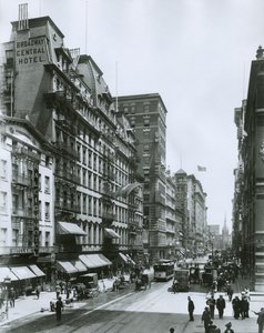 Broadway ser norrut från Bond Street, New York City av G.P. Hall und Sohn