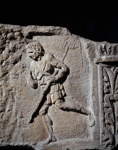 Art Gallo Romain: stele som representerar en gladiator. 50 f.Kr.-100 e.Kr. Metz. Museum of Fine Arts av Gallo Roman
