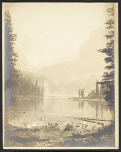 [Sjön i Yosemite]