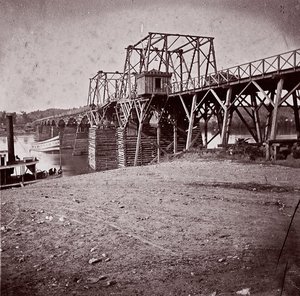 Bro över Tennessee River vid Chattanooga, ca. 1864.