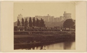 Windsor Castle, sett från Themsen av George Washington Wilson
