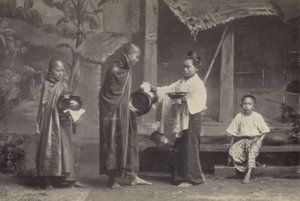 Burma: Pongyi med sin tiggarskål (s/v foto) av Georges Bertin Scott