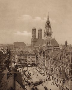 Munchen / München: Marienplatz med det nya stadshuset (svartvitt foto) av German Photographer