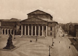Munchen / München: Nationaltheater (svartvitt foto)