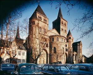 St Peters katedral av German School