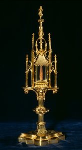 Relikviermonstrans med korsbit, Augsburg, ca 1490 (guld och trä)