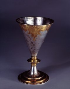 Vetenskapligt instrument: kalkformad solur i guldsilver. tysk skola. Sent 16:e början av 1600-talet Enouen, renässansmuseum av German School