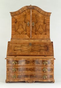 Skrivbord, ca 1730 (trä)