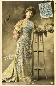 Vykort: Porträtt av Arlette Dorgere/Nee Anna Mathilde Irma Jouve (1880 - 1965), komiker, dansare och sångerska