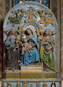 Jungfrun och barnet med Saint Madeleine och Saint John Evangelist Marmor och terrakotta polykrom av Giovanni della Robbia (1469-1529) Florens, Santa Croce-kyrkan, Cappella Pulci