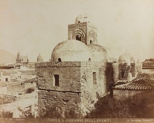 Kyrkan San Giovanni degli Eremiti i Palermo, detalj av kupolerna av Giuseppe Incorpora