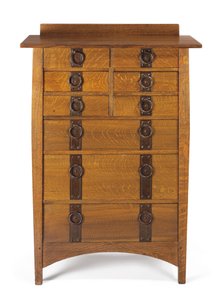 Byrå, modell nr 913 av Gustav Stickley