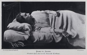 Done to Death, Elizabeth Ryan död i Newcastle Workhouse (s/v foto) av Harold Hume Piffard