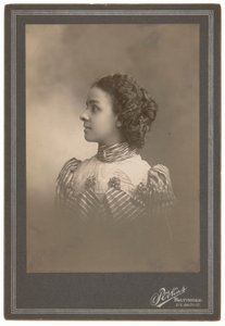 Grace Hughes,ca. 1900 (foto) av Harry Lenfield Perkins