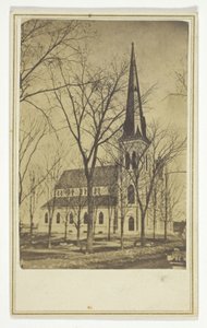 Utan titel (kyrka med spetsig spira) av Hendee