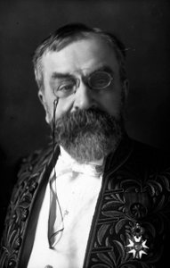 Porträtt av Camille Jullian, ledamot av Franska Akademien.