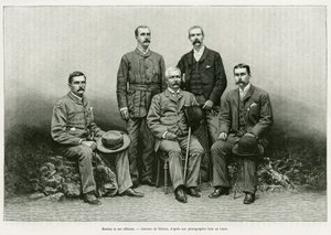 Porträtt av Henry Morton Stanley (John Rowlands 1841-1904) omger hans officerare från vänster: Dr. Thomas Heazle Parke (1857-93), Robert H. Nelson, William G. Stairs och Arthur J. M. Jephson. Gravyr av Thiriat, för att illustrera berättelsen Dans les teneb av Henri Thiriat