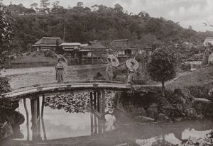 Hikone (s/v foto) av Herbert Ponting