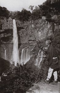 Kegon no Taki (s/v p het) av Herbert Ponting