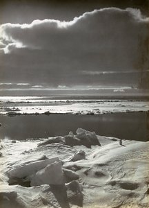 Solnedgång på packningen av Herbert Ponting