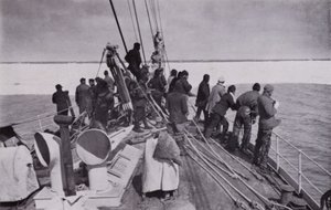 Tillvägagångssättet till packisen (s/v foto) av Herbert Ponting