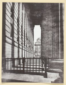 Madeleinekyrkans kolonnad av Hippolyte Bayard